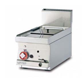 Olajsütő, gázüzemű, 600-as, 8 literes, asztali